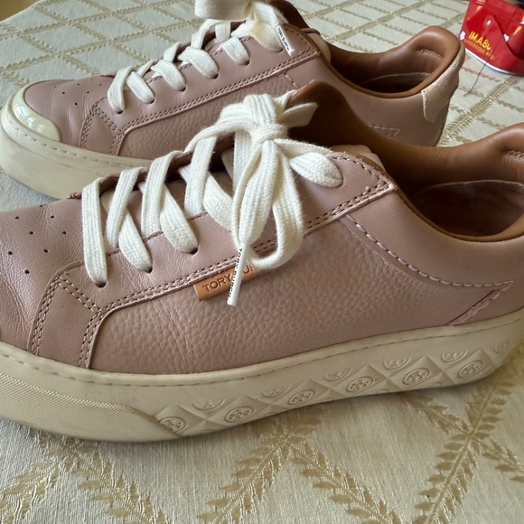 Tory Burch ladybug sneaker - Picture 5 of 12